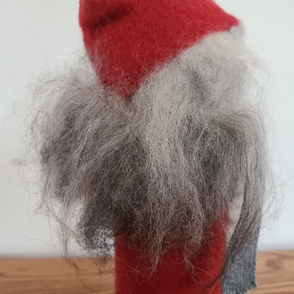 Handmade Sweden Larssons Tra Wood Felt Christmas Mrs. Claus Gnome Elf Figurine
